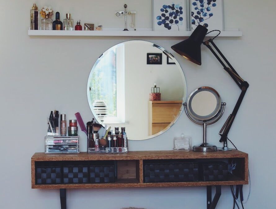 Make-up bord