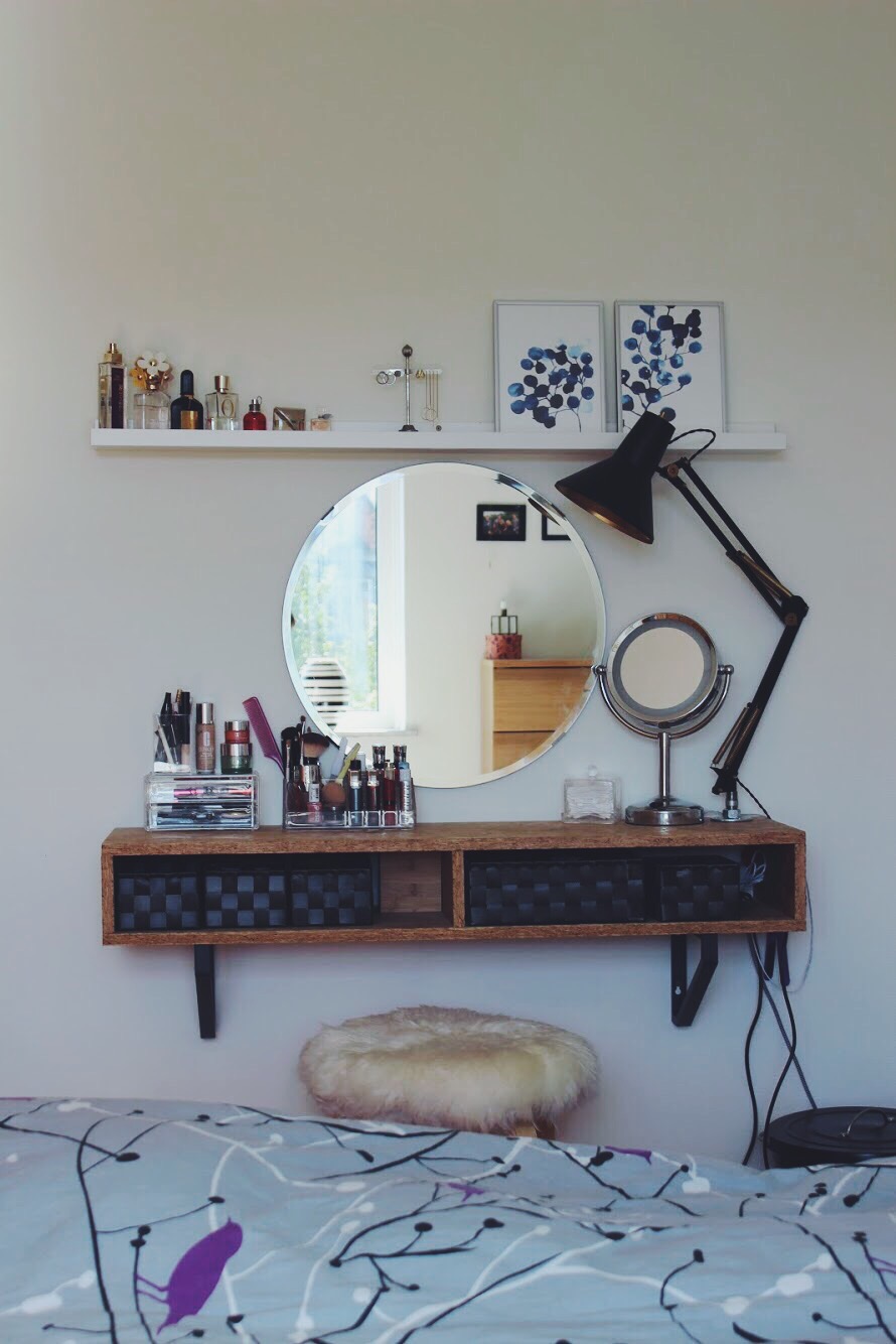 Make-up bord